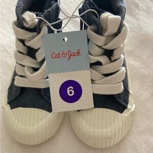 Cat & Jack high Top Sneakers size 6
